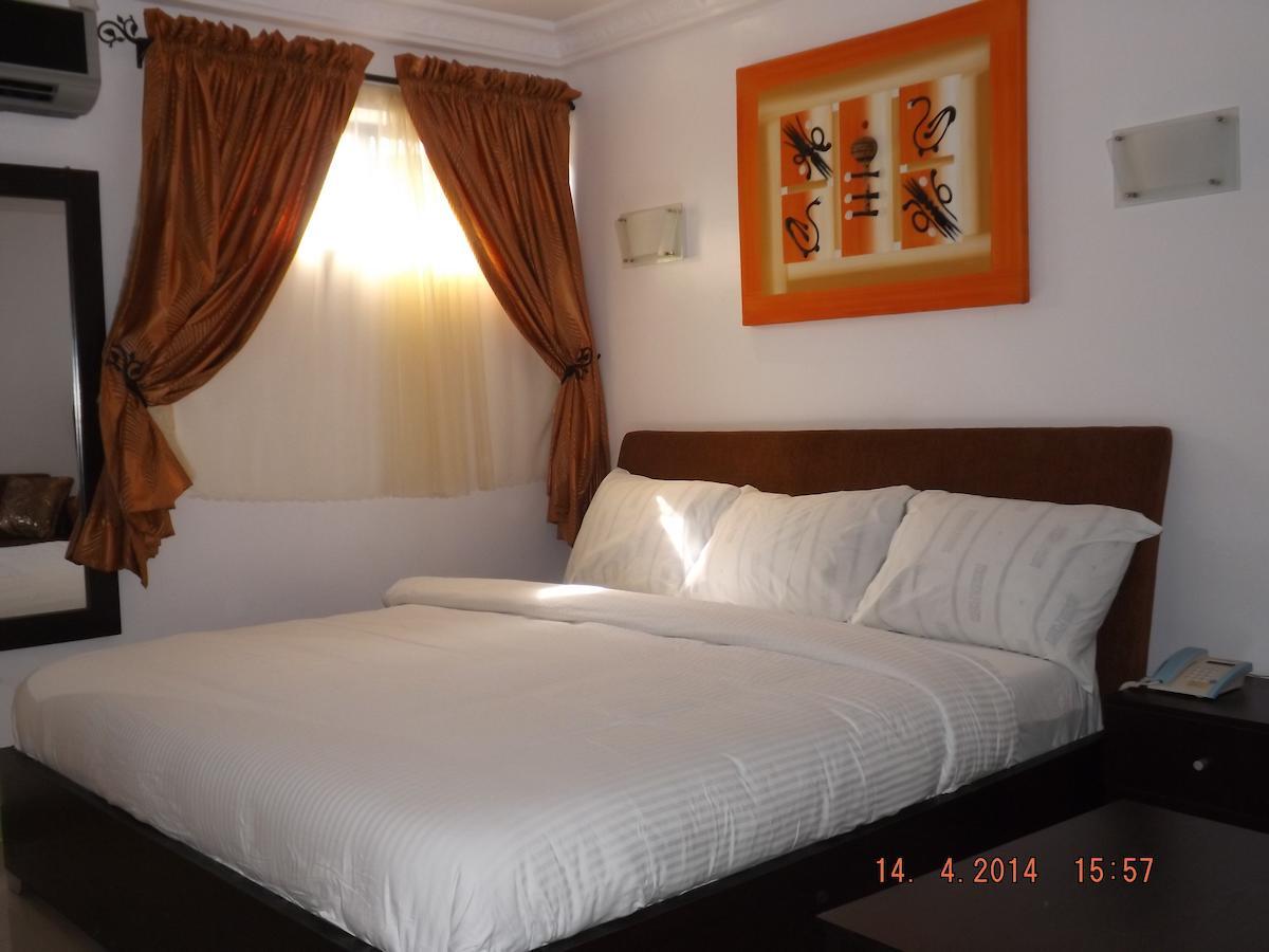 Ben Auto Hotel Lagos Cameră foto