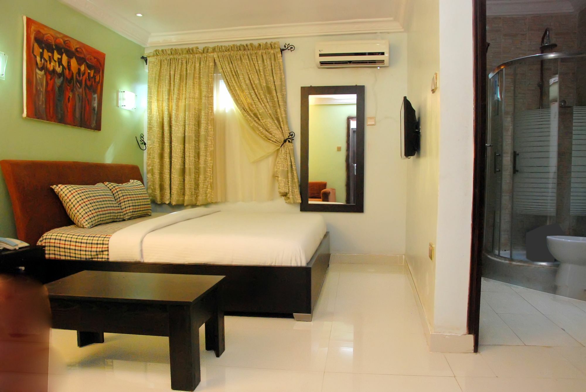 Ben Auto Hotel Lagos Exterior foto